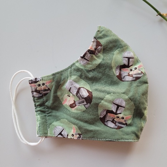 HANDMADE STARWARS Baby Yoda men’s face mask - Picture 8 of 8